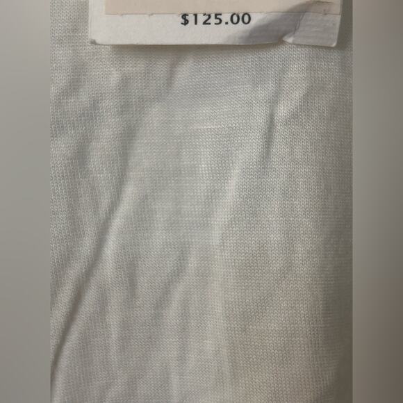 Nwt- Vince- Women’s cotton white tee- S-MSRP $125 - Picture 4 of 5